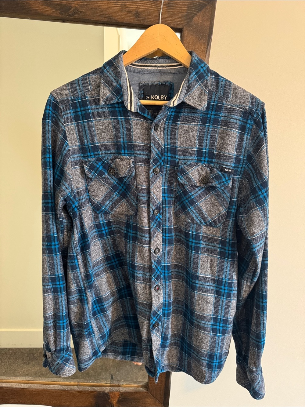 Kolby Men's Blue and Gray Plaid Flannel Button-Down Long Sleeve Shirt